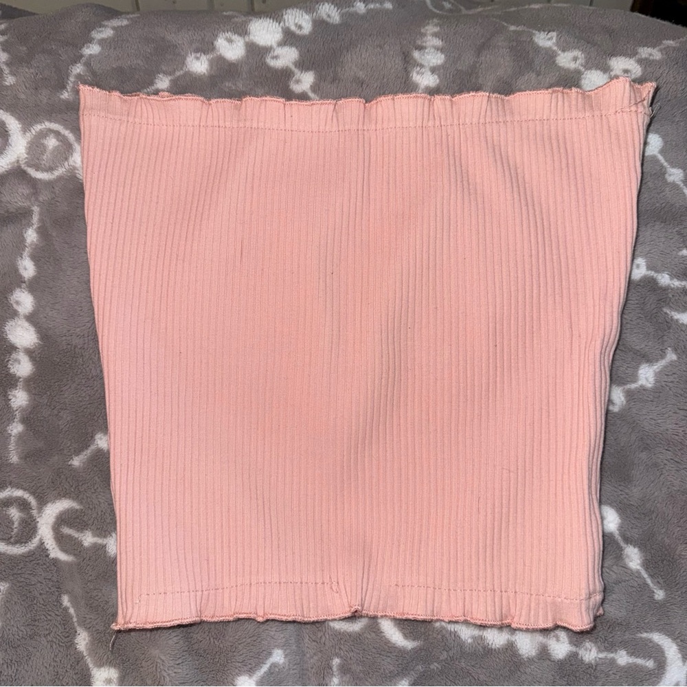Elegant Pink Ribbed Tube Top